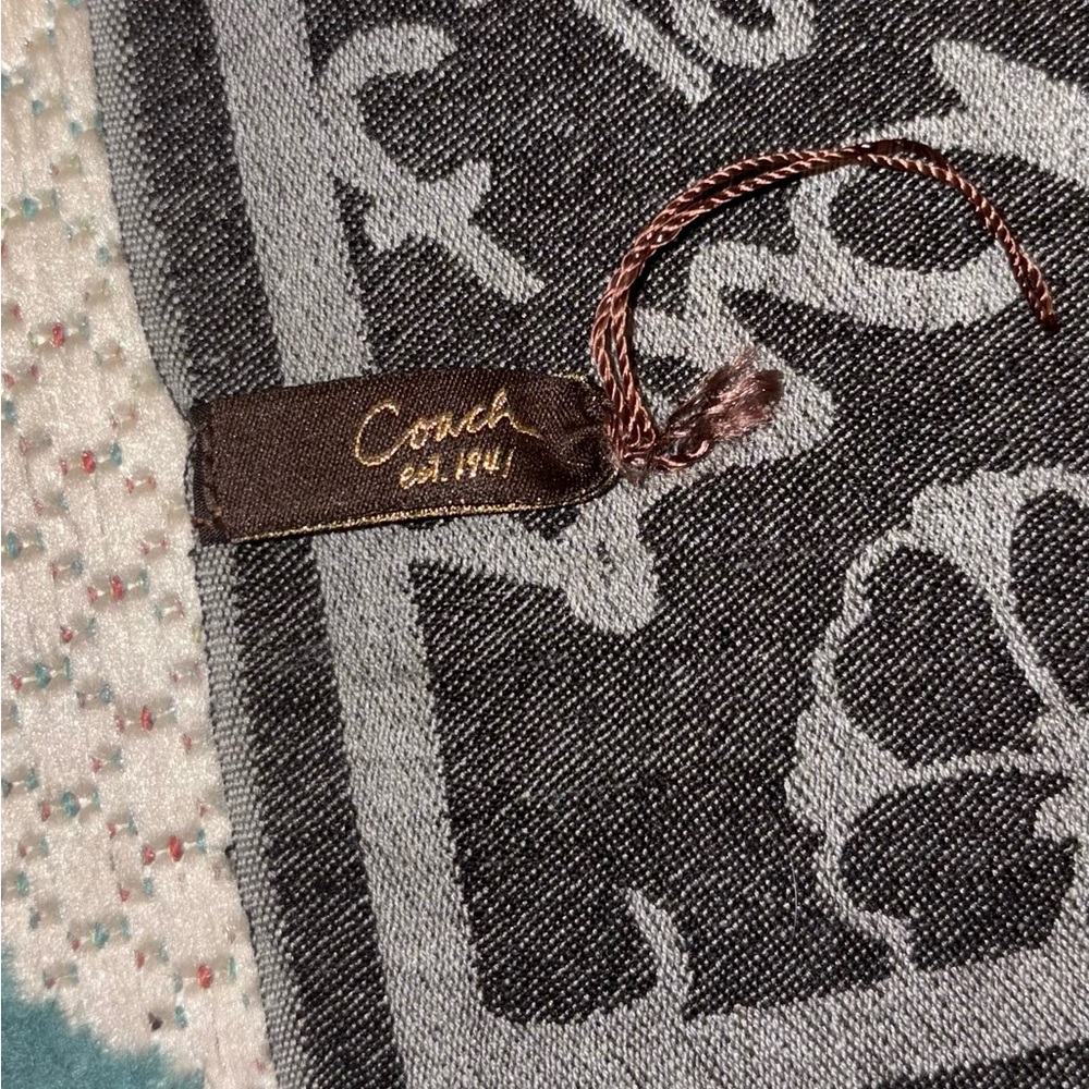 Coach Gray Script Logo Floral Wool Silk Wrap Scarf - Picture 8 of 10